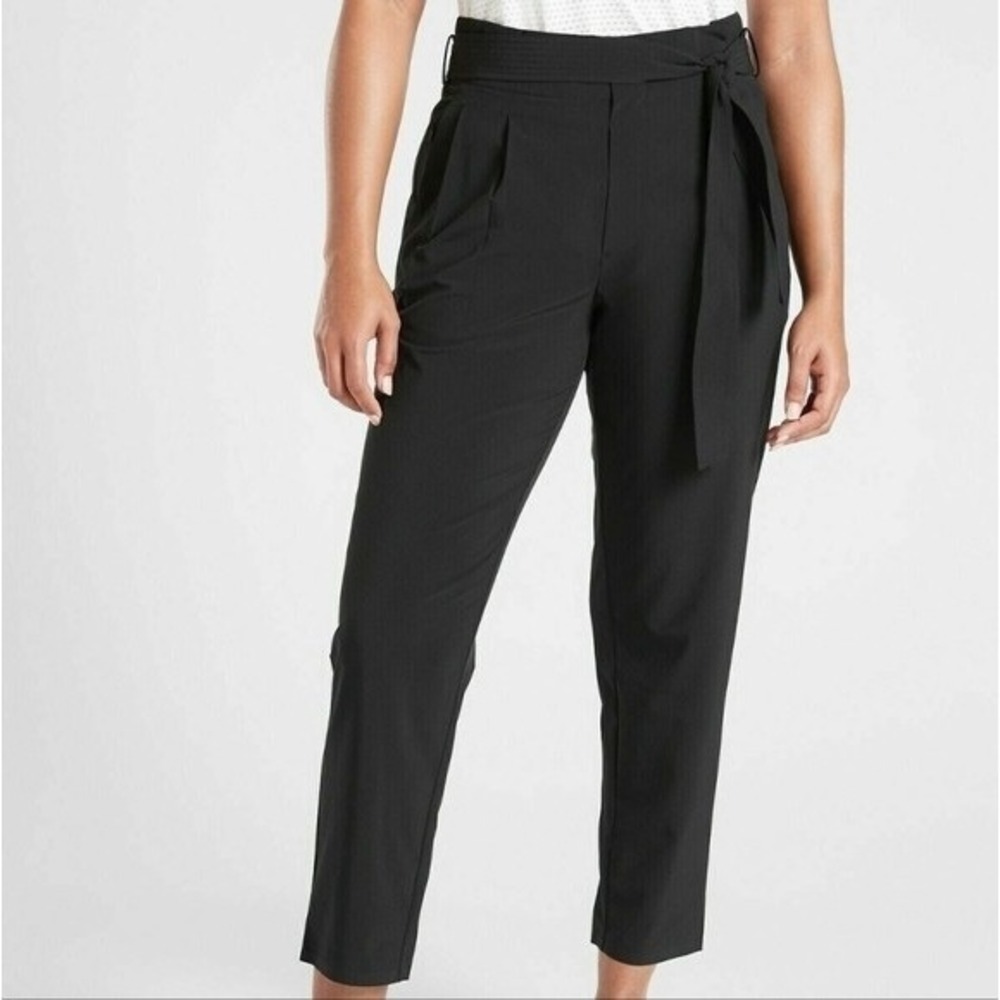 Athleta‎ Skyline Pants Womens 4 Black Belted Elastic Waist Tapered Ankle Stretch